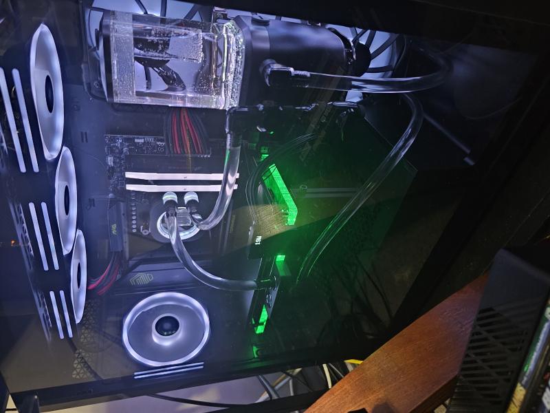 Alphacool Core Geforce RTX 5080 Solid + AMP GPU Water Block with
